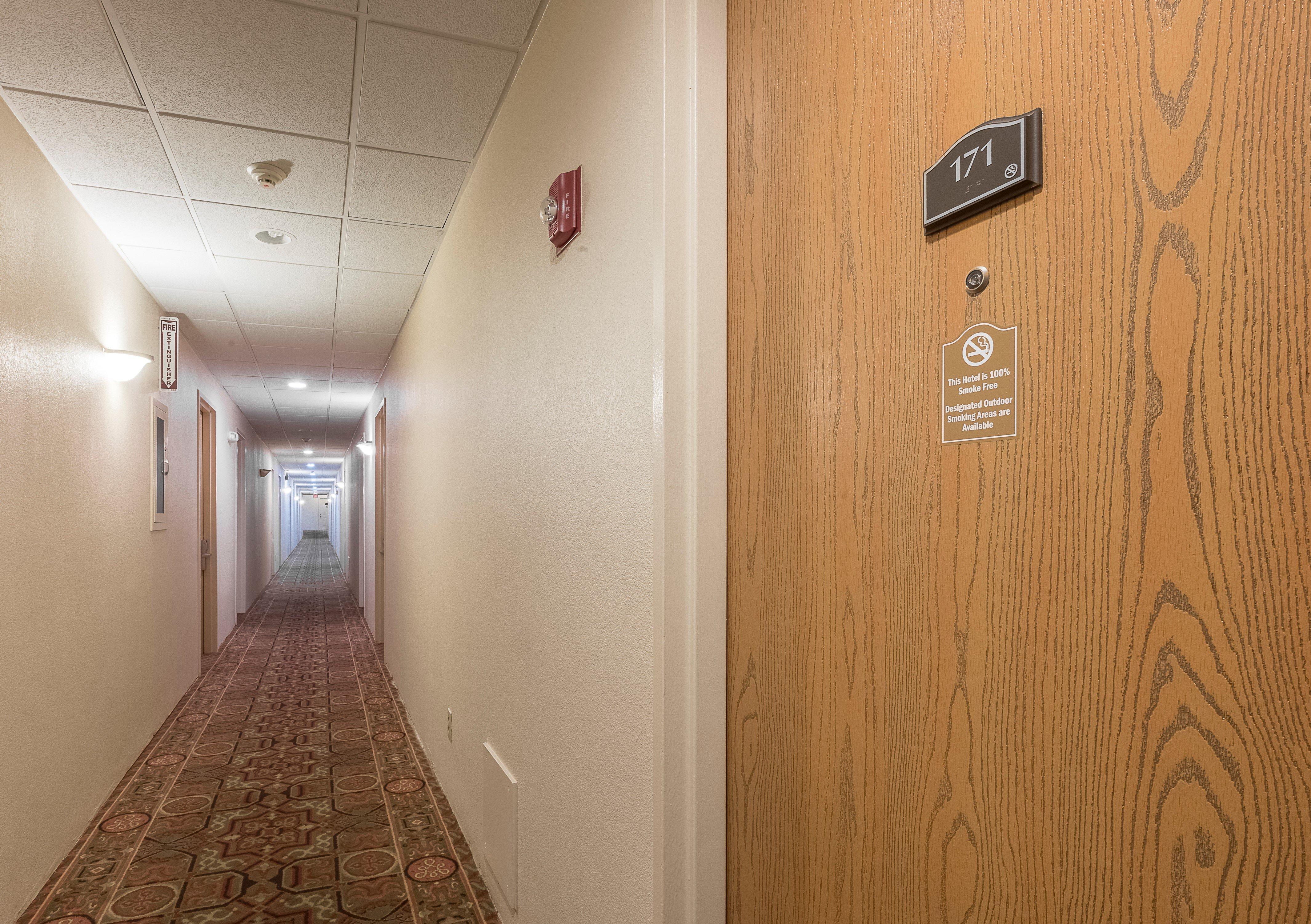 Red Roof Inn & Suites Mt Holly - Mcguire Afb Westampton Экстерьер фото