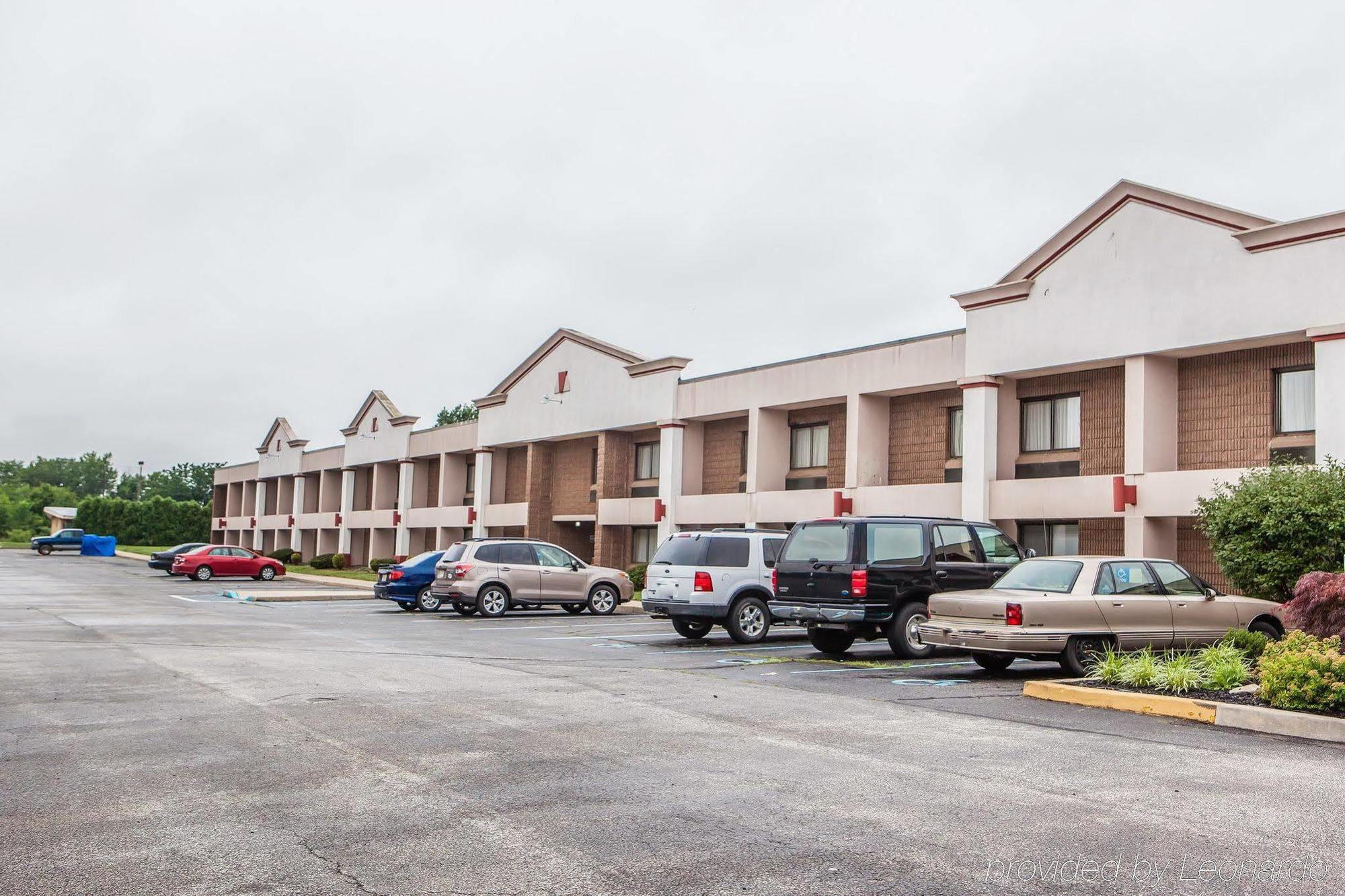 Red Roof Inn & Suites Mt Holly - Mcguire Afb Westampton Экстерьер фото