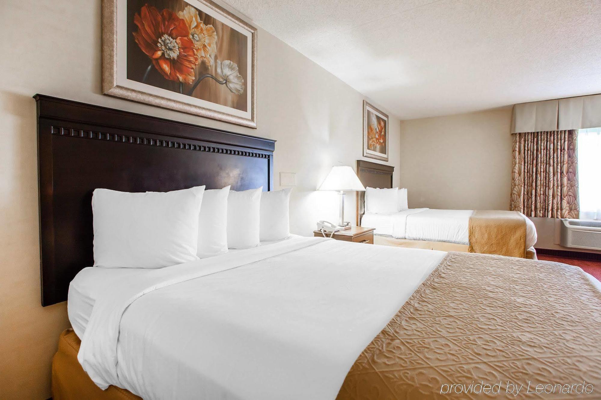 Red Roof Inn & Suites Mt Holly - Mcguire Afb Westampton Экстерьер фото