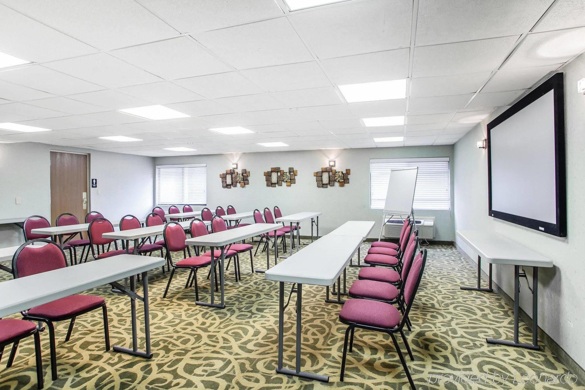 Red Roof Inn & Suites Mt Holly - Mcguire Afb Westampton Экстерьер фото
